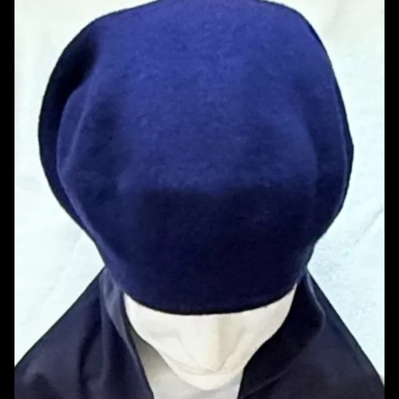Vintage Women’s Winter Trapper Hat Dark Navy Blue Ear Flaps Fleece Casual - Picture 5 of 12